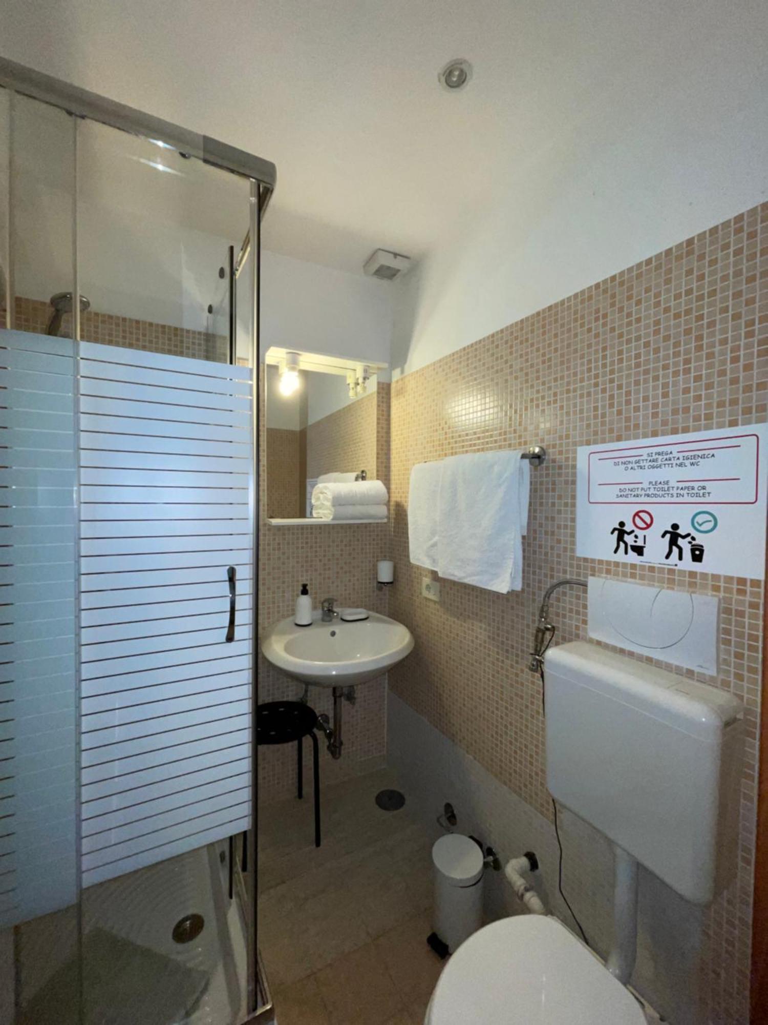 Guest House Meret Rome Buitenkant foto
