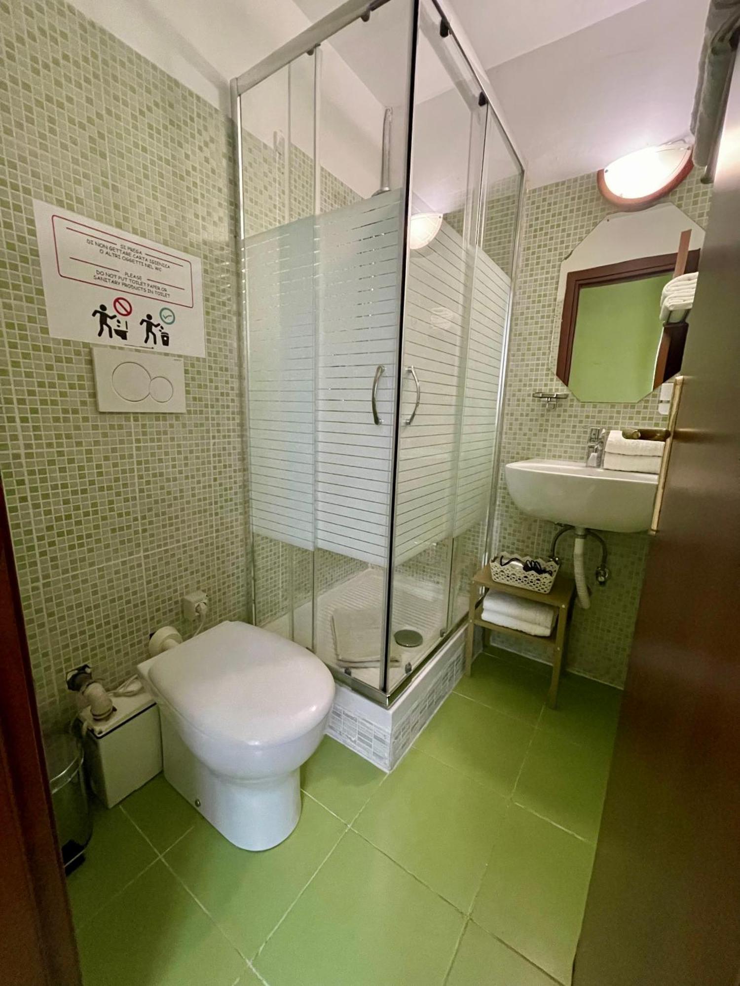Guest House Meret Rome Buitenkant foto