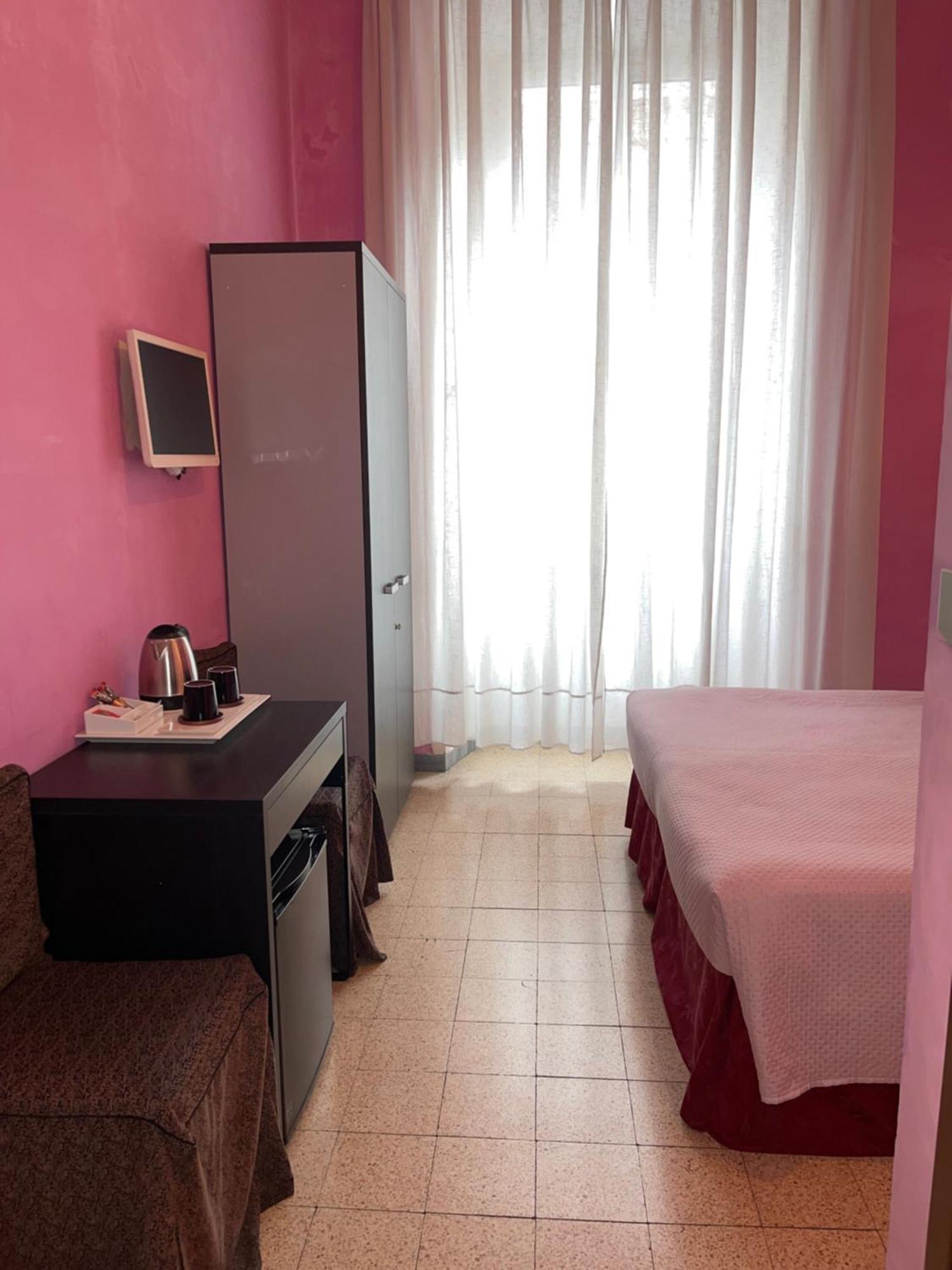 Guest House Meret Rome Buitenkant foto